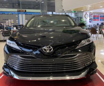 Toyota Camry 2020 - Bán xe Toyota Camry sản xuất năm 2020, màu đen, xe nhập