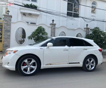 Toyota Venza 3.5 AWD 2010 - Bán Toyota Venza 3.5 AWD đời 2010, màu trắng, nhập khẩu xe gia đình