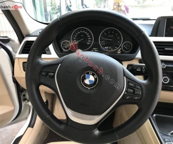 BMW 3 Series 2015 - Cần bán gấp BMW 3 Series 320i 2.0L Twin-turbo đời 2015, màu trắng, xe nhập số tự động