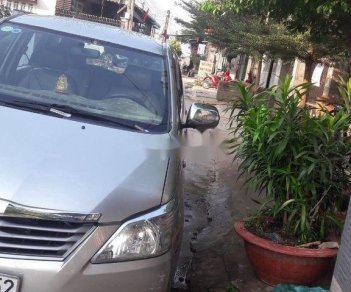 Toyota Innova 2012 - Cần bán Toyota Innova sản xuất năm 2012, màu bạc, giá chỉ 389 triệu