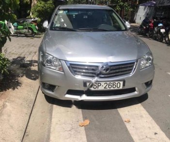 Toyota Camry 2010 - Cần bán xe Toyota Camry năm 2010, màu bạc, 568 triệu