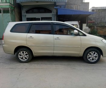 Toyota Innova 2007 - Cần bán gấp Toyota Innova sản xuất năm 2007, màu vàng cát