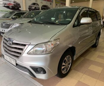 Toyota Innova   2016 - Bán Toyota Innova 2.0E 2016, màu bạc, xe gia đình 