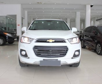 Chevrolet Captiva 2017 - Bán ô tô Chevrolet Captiva sản xuất năm 2017, màu trắng số tự động giá cạnh tranh