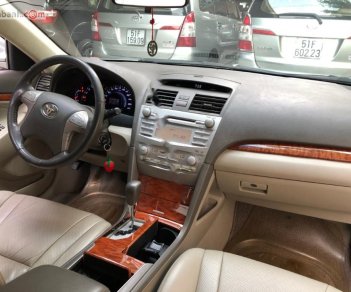 Toyota Camry   2009 - Bán Toyota Camry 2.4G đời 2009, màu bạc như mới