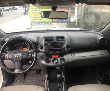 Toyota RAV4 2007 - Xe Toyota RAV4 sản xuất năm 2007, màu trắng