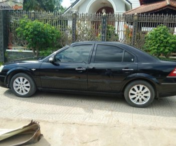 Ford Mondeo 2005 - Cần bán lại xe cũ Ford Mondeo sản xuất năm 2005, màu đen