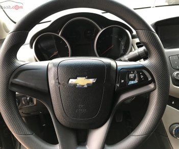 Chevrolet Cruze   2014 - Bán Chevrolet Cruze LS 1.6 MT năm sản xuất 2014, màu đen, giá 338tr