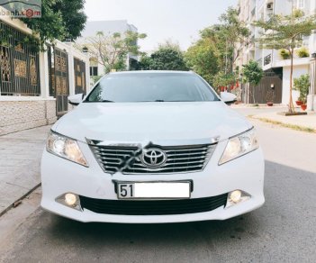 Toyota Camry 2014 - Bán ô tô Toyota Camry 2.5Q sản xuất 2014, màu trắng