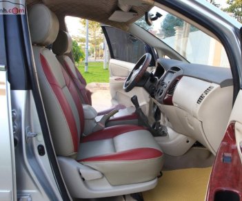 Toyota Innova   2006 - Bán xe Toyota Innova G 2006, giá chỉ 282 triệu