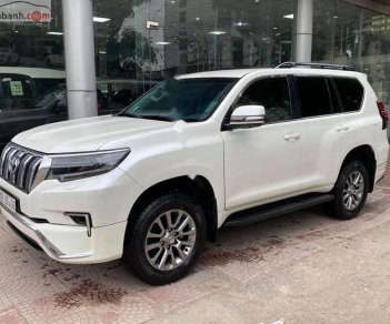 Toyota Prado 2018 - Bán ô tô Toyota Prado VX năm sản xuất 2018, màu trắng, nhập khẩu