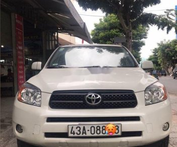 Toyota RAV4 2007 - Xe Toyota RAV4 sản xuất năm 2007, màu trắng