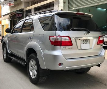 Toyota Fortuner   2010 - Bán Toyota Fortuner 2.5G sản xuất năm 2010, màu bạc còn mới