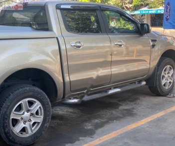 Ford Ranger XLT 2.2L 4x4 MT 2013 - Bán Ford Ranger XLT 2.2L 4x4 MT năm sản xuất 2013, xe nhập số sàn