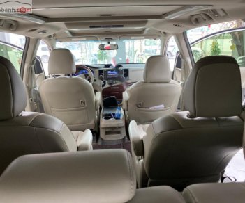 Toyota Sienna Limited 3.5 AWD 2013 - Bán Toyota Sienna Limited 3.5 AWD năm 2013, màu trắng, xe nhập