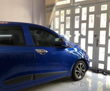 Hyundai Grand i10   2017 - Bán Hyundai Grand i10 1.0 AT năm 2017, màu xanh lam, giá tốt