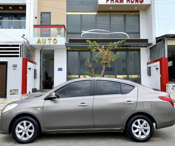 Nissan Sunny 2013 - Cần bán lại xe Nissan Sunny sản xuất năm 2013, màu ghi xám, giá chỉ 345 triệu