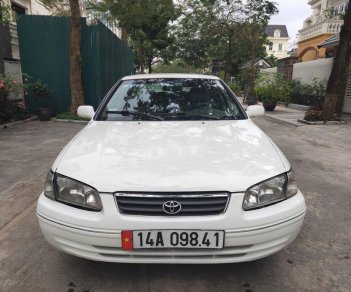 Toyota Camry   2001 - Cần bán Toyota Camry năm 2001, màu trắng, nhập khẩu  