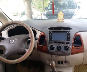 Toyota Innova 2007 - Cần bán gấp Toyota Innova năm 2007, màu bạc, nhập khẩu nguyên chiếc, giá tốt