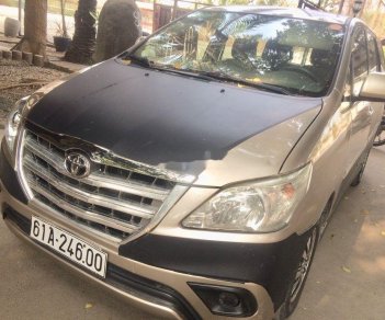 Toyota Innova 2015 - Cần bán Toyota Innova sản xuất năm 2015