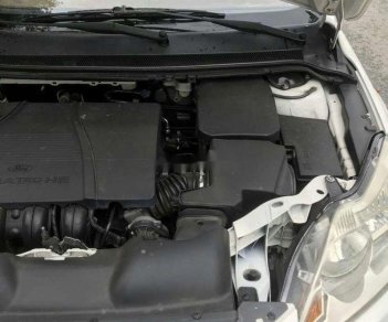 Ford Focus   2010 - Bán xe Ford Focus năm 2010, màu trắng, chính chủ, 275tr