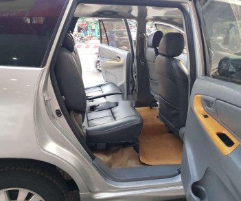 Toyota Innova    2006 - Cần bán xe Toyota Innova năm 2006