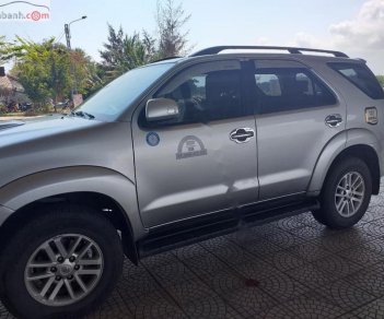 Toyota Fortuner   2015 - Bán ô tô Toyota Fortuner 2.5G năm 2015, màu bạc, số sàn, 705tr