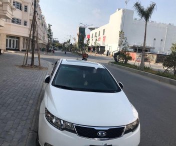 Kia Forte   2013 - Cần bán gấp Kia Forte đời 2013, màu trắng