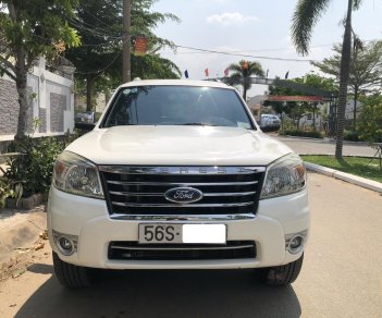 Ford Everest Limited  2011 - Bán ô tô Ford Everest Limited năm 2011, màu trắng còn mới