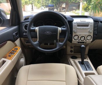 Ford Everest   2011 - Bán xe Ford Everest đời 2011, màu trắng số tự động