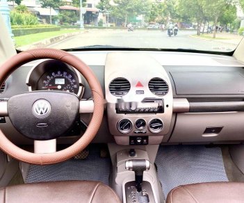 Volkswagen Beetle   2007 - Cần bán xe Volkswagen Beetle sản xuất năm 2007, màu trắng, nhập khẩu số tự động giá cạnh tranh