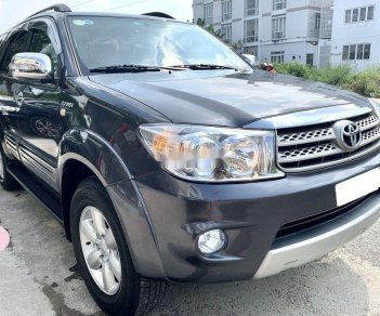 Toyota Fortuner    2010 - Bán Toyota Fortuner sản xuất năm 2010, nhập khẩu nguyên chiếc còn mới, giá chỉ 535 triệu