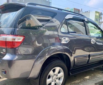 Toyota Fortuner    2010 - Bán Toyota Fortuner sản xuất năm 2010, nhập khẩu nguyên chiếc còn mới, giá chỉ 535 triệu