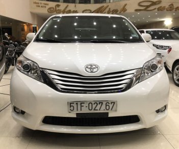 Toyota Sienna 2014 - Cần bán lại xe Toyota Sienna đời 2014, màu trắng, xe nhập