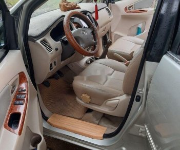 Toyota Innova   2007 - Cần bán gấp Toyota Innova sản xuất 2007, màu ghi vàng 