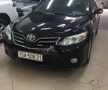 Toyota Camry   2010 - Bán xe Toyota Camry năm 2010, màu đen, xe còn mới