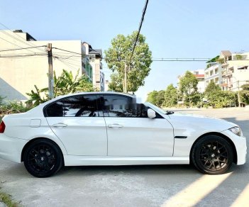 BMW 3 Series   2009 - Cần bán lại xe BMW 320i sản xuất 2009, nhập khẩu