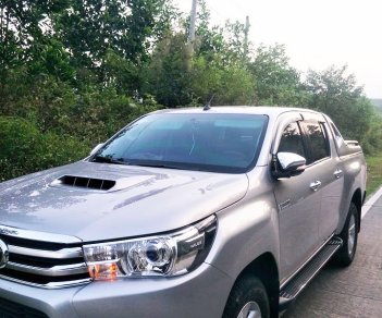 Toyota Hilux   2015 - Bán Toyota Hilux 2015, màu bạc, nhập khẩu nguyên chiếc còn mới, 456tr