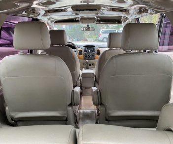 Toyota Innova 2012 - Bán ô tô Toyota Innova sản xuất 2012, màu bạc, gia hấp dẫn