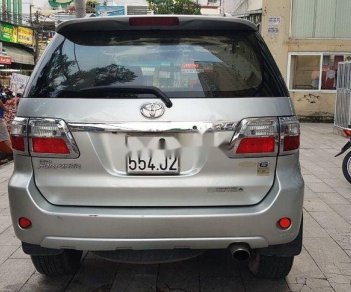 Toyota Fortuner   2010 - Cần bán lại xe Toyota Fortuner đời 2010, màu bạc xe gia đình, 540tr