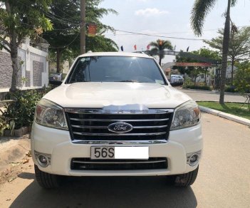 Ford Everest   2011 - Bán xe Ford Everest đời 2011, màu trắng số tự động