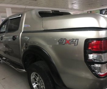 Ford Ranger   XLT  2015 - Cần bán xe Ford Ranger XLT năm 2015 số sàn 