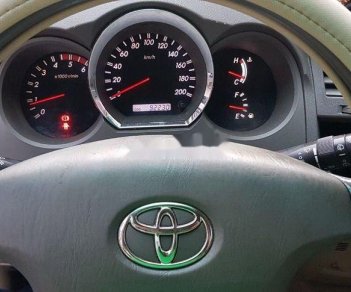 Toyota Fortuner   2010 - Cần bán lại xe Toyota Fortuner đời 2010, màu bạc xe gia đình, 540tr