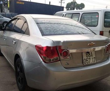 Chevrolet Cruze 2014 - Bán Chevrolet Cruze sản xuất năm 2014, giá chỉ 305 triệu