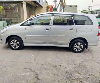 Toyota Innova   2009 - Bán xe Toyota Innova sản xuất năm 2009, giá chỉ 238 triệu