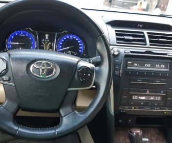 Toyota Camry 2015 - Bán Toyota Camry năm sản xuất 2015