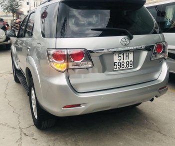 Toyota Fortuner 2012 - Bán Toyota Fortuner sản xuất 2012, giá 569tr