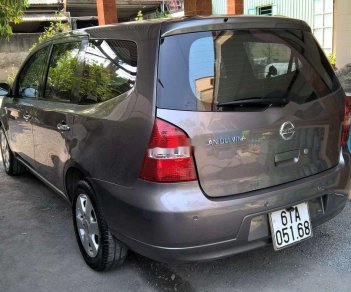 Nissan Grand livina 2011 - Cần bán Nissan Grand livina đời 2011, màu xám, nhập khẩu nguyên chiếc