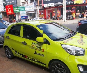 Kia Picanto 2014 - Bán Kia Picanto năm sản xuất 2014, màu vàng, nhập khẩu nguyên chiếc xe gia đình giá cạnh tranh