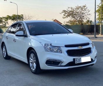 Chevrolet Cruze   2016 - Bán ô tô Chevrolet Cruze đời 2016, màu trắng, số sàn 